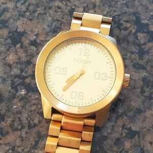 Nixon The Corporal Gold Watch EUC!